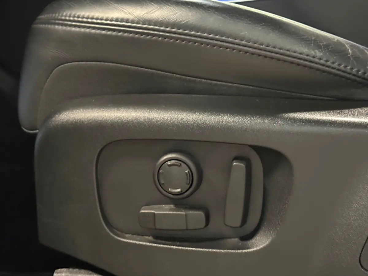 2.0 P400e Autobiography Dynamic | PANO | MERIDIAN | TREKHAAK | CAMERA