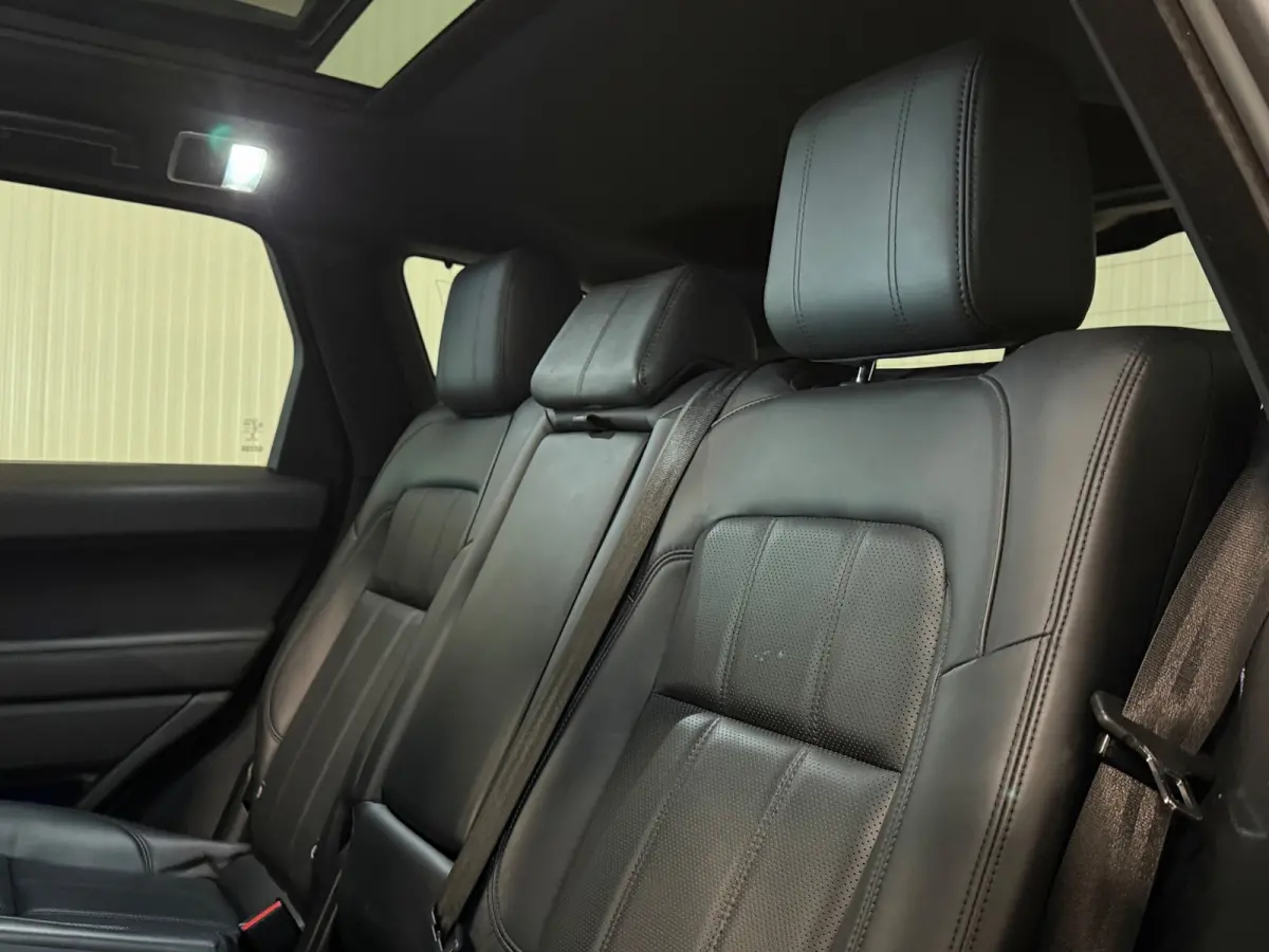 2.0 P400e Autobiography Dynamic | PANO | MERIDIAN | TREKHAAK | CAMERA
