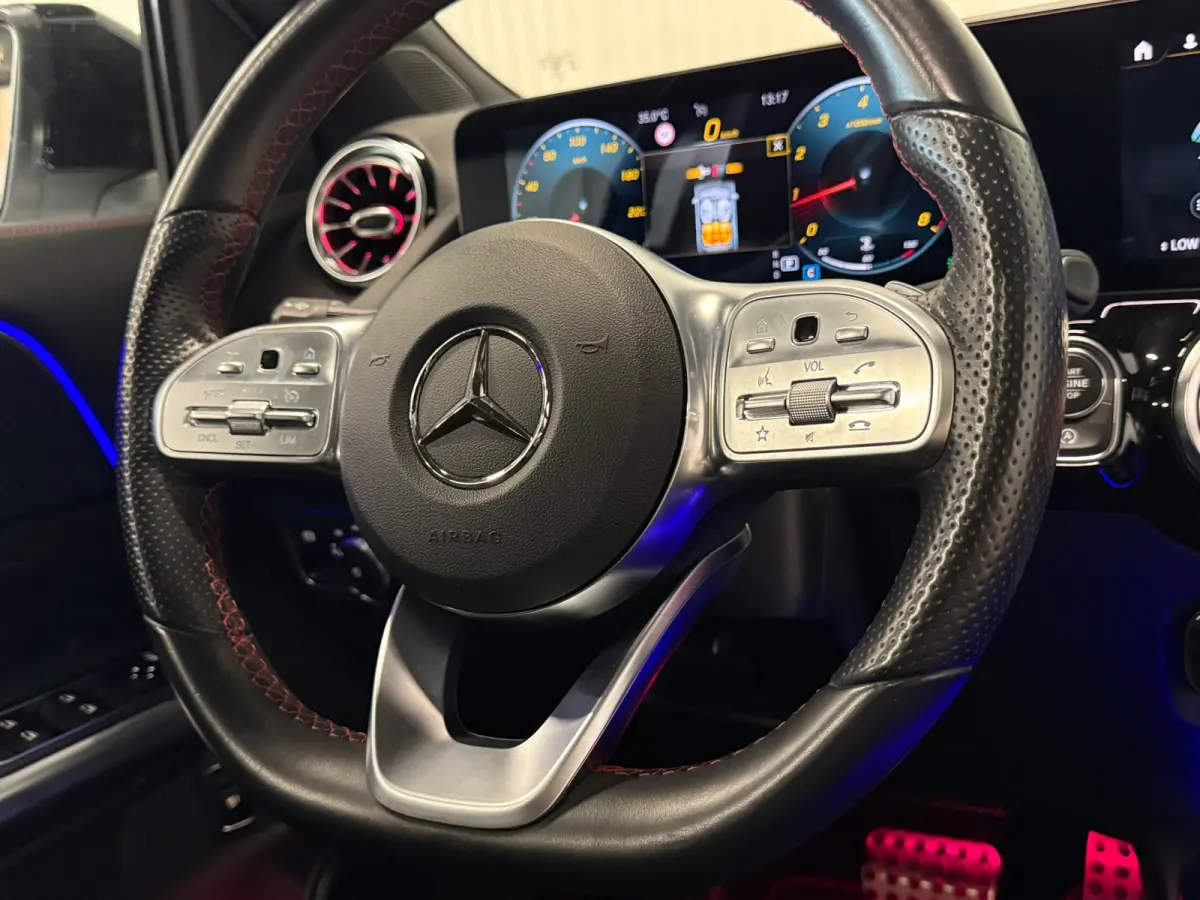 250 4MATIC AMG Line | EDITION 1 | NIGHT | PANO | AMBIANCE