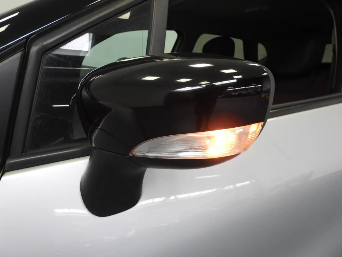 1.2 TCe Aut. Xmod CLIMA/CAMERA/CRUISE/17"LMV!