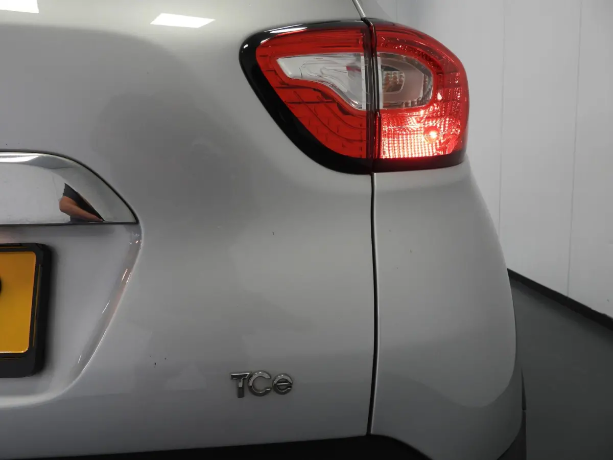 1.2 TCe Aut. Xmod CLIMA/CAMERA/CRUISE/17"LMV!
