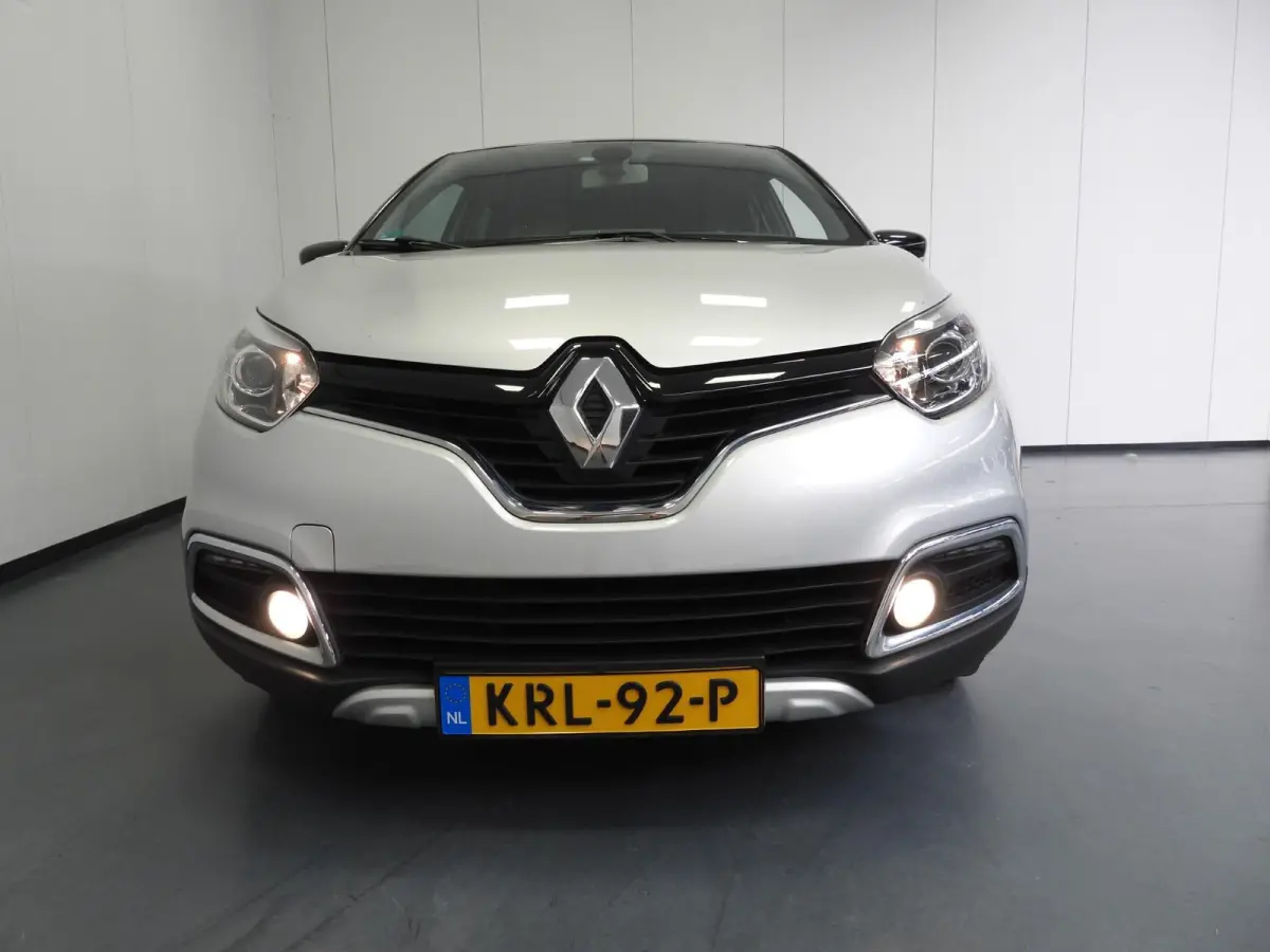 1.2 TCe Aut. Xmod CLIMA/CAMERA/CRUISE/17"LMV!