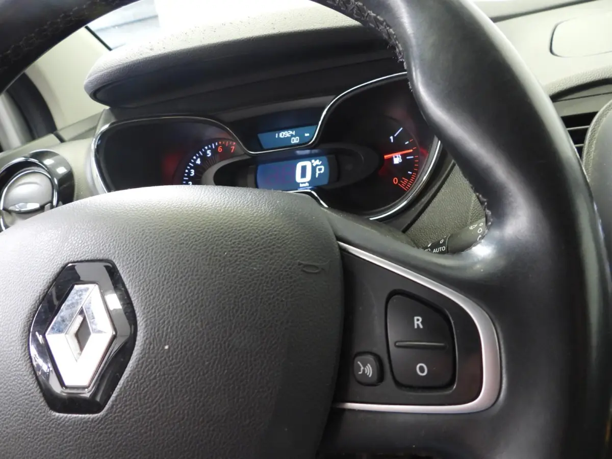 1.2 TCe Aut. Xmod CLIMA/CAMERA/CRUISE/17"LMV!