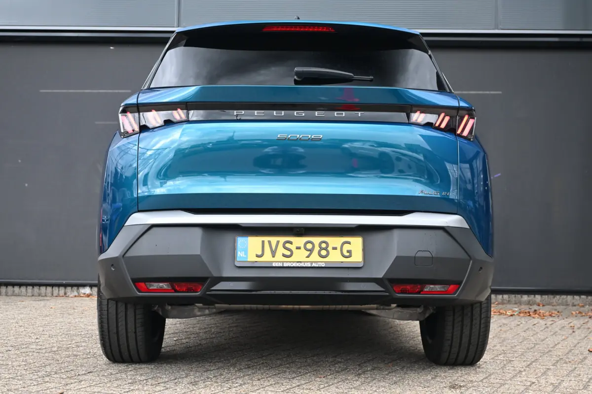1.6 Plug-in Hybrid 195 Allure 7p Tot 8 Jaar Garantie! | AGR-Comfortstoel | 360 Camera | Adaptive Cruise | Stuur/Stoelverwarming | Dodehoek-Detectie | !!