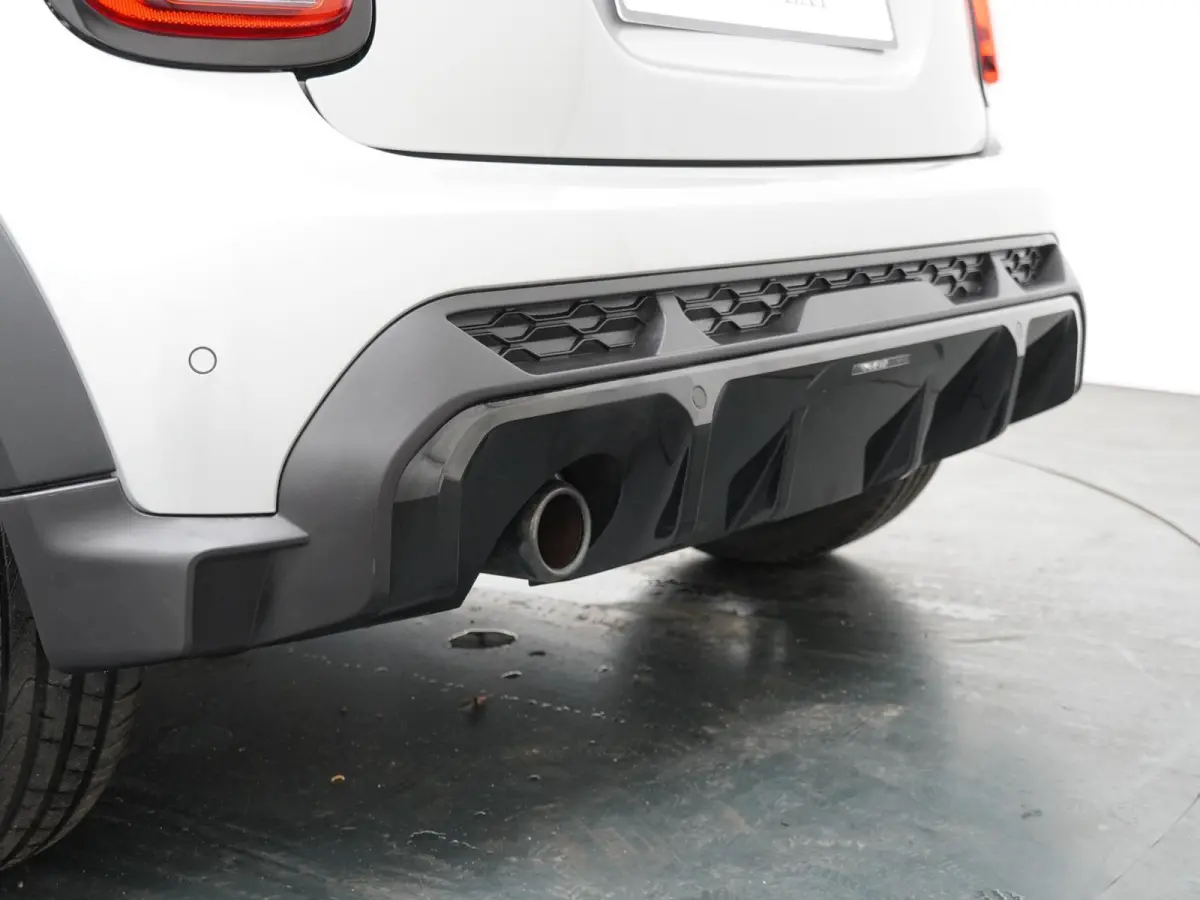 Cooper JCW pakket | Stoelverwarming | LED | Parkeersensoren |