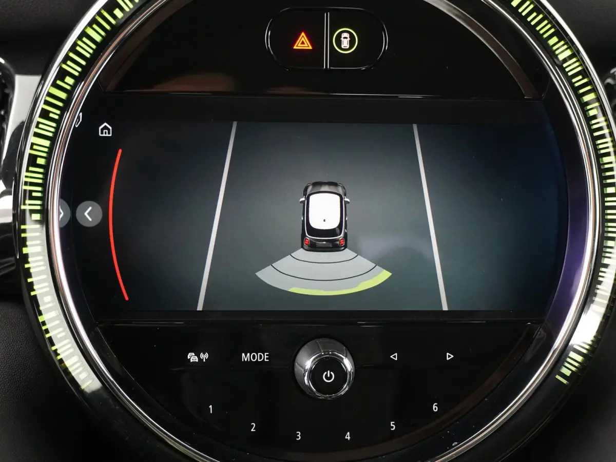 Cooper JCW pakket | Stoelverwarming | LED | Parkeersensoren |