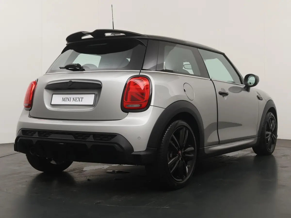 Cooper JCW pakket | Stoelverwarming | LED | Parkeersensoren |
