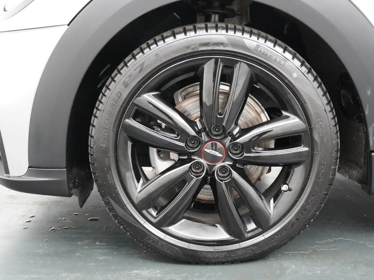 Cooper JCW pakket | Stoelverwarming | LED | Parkeersensoren |