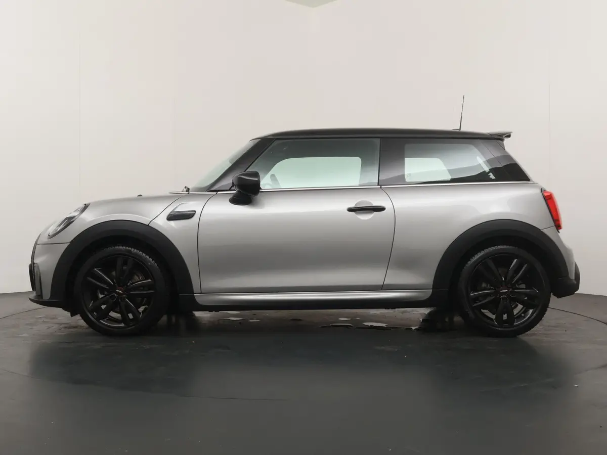 Cooper JCW pakket | Stoelverwarming | LED | Parkeersensoren |