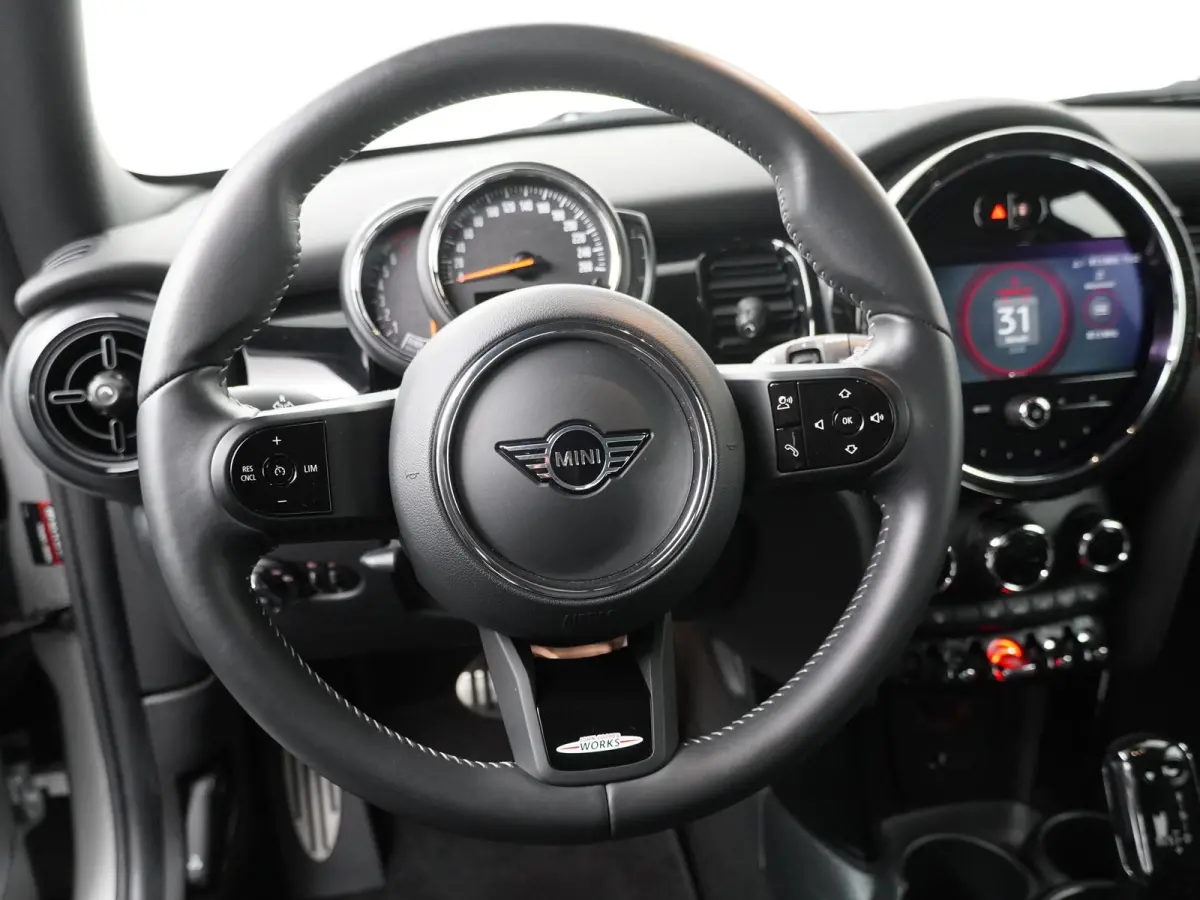 Cooper JCW pakket | Stoelverwarming | LED | Parkeersensoren |