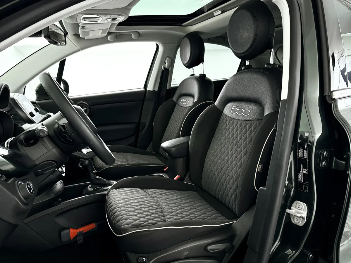 Cross 1.3 GSE City Cross AUT. | Panoramadak | Park assist | Airco | Cruise control