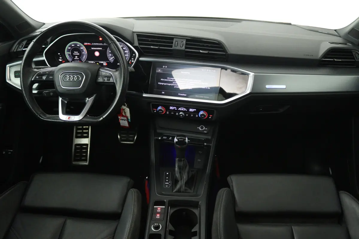45 TFSI e S Edition (PANORAMADAK, STOELVERWARMING, SFEERVERLICHTING, CARPLAY, CAMERA, 1e EIGENAAR)