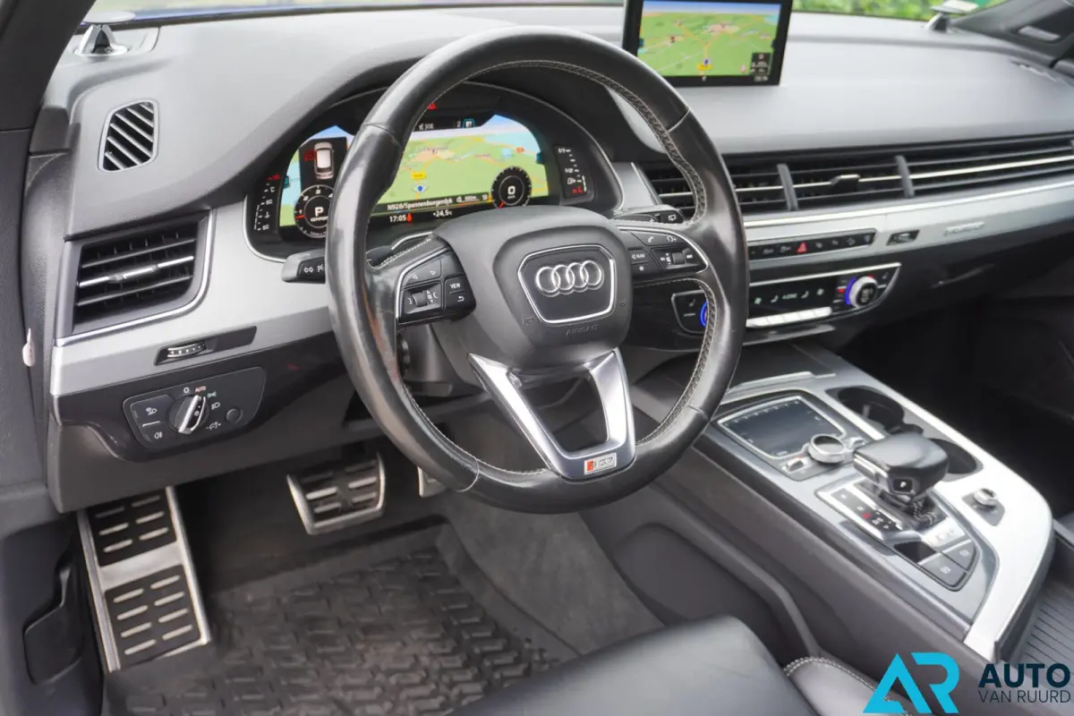 SQ7 4.0 TDI quattro * Grijs kenteken * V8 * RS-Seats