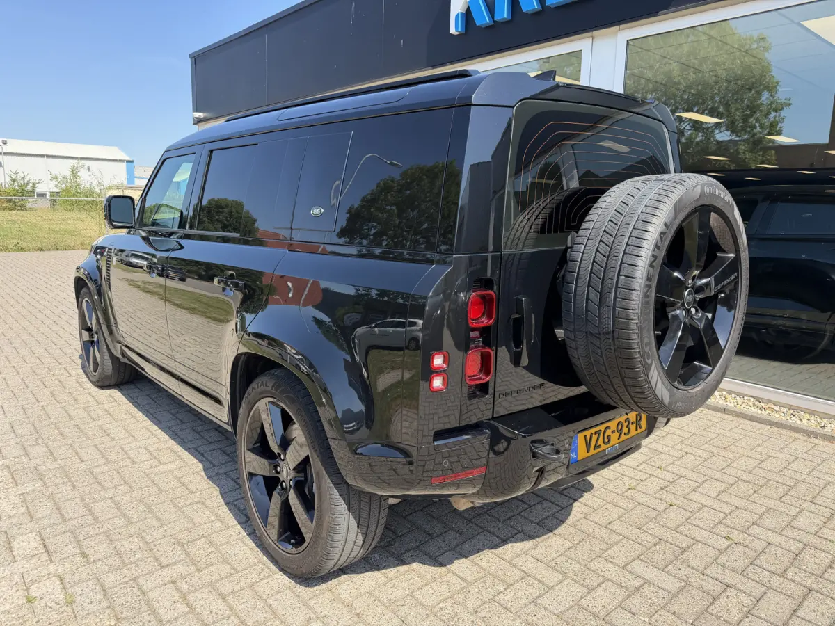 Hard Top 3.0 D300 MHEV X-Dynamic HSE Luchtvering