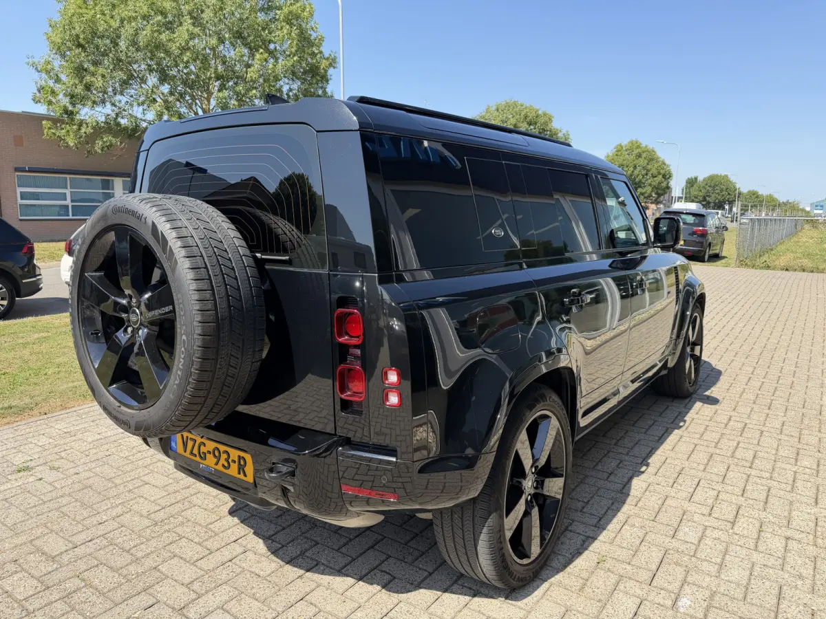 Hard Top 3.0 D300 MHEV X-Dynamic HSE Luchtvering