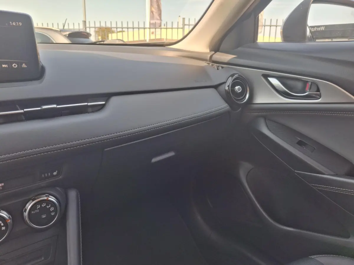 2.0 SkyActiv-G 121 Sport Selected