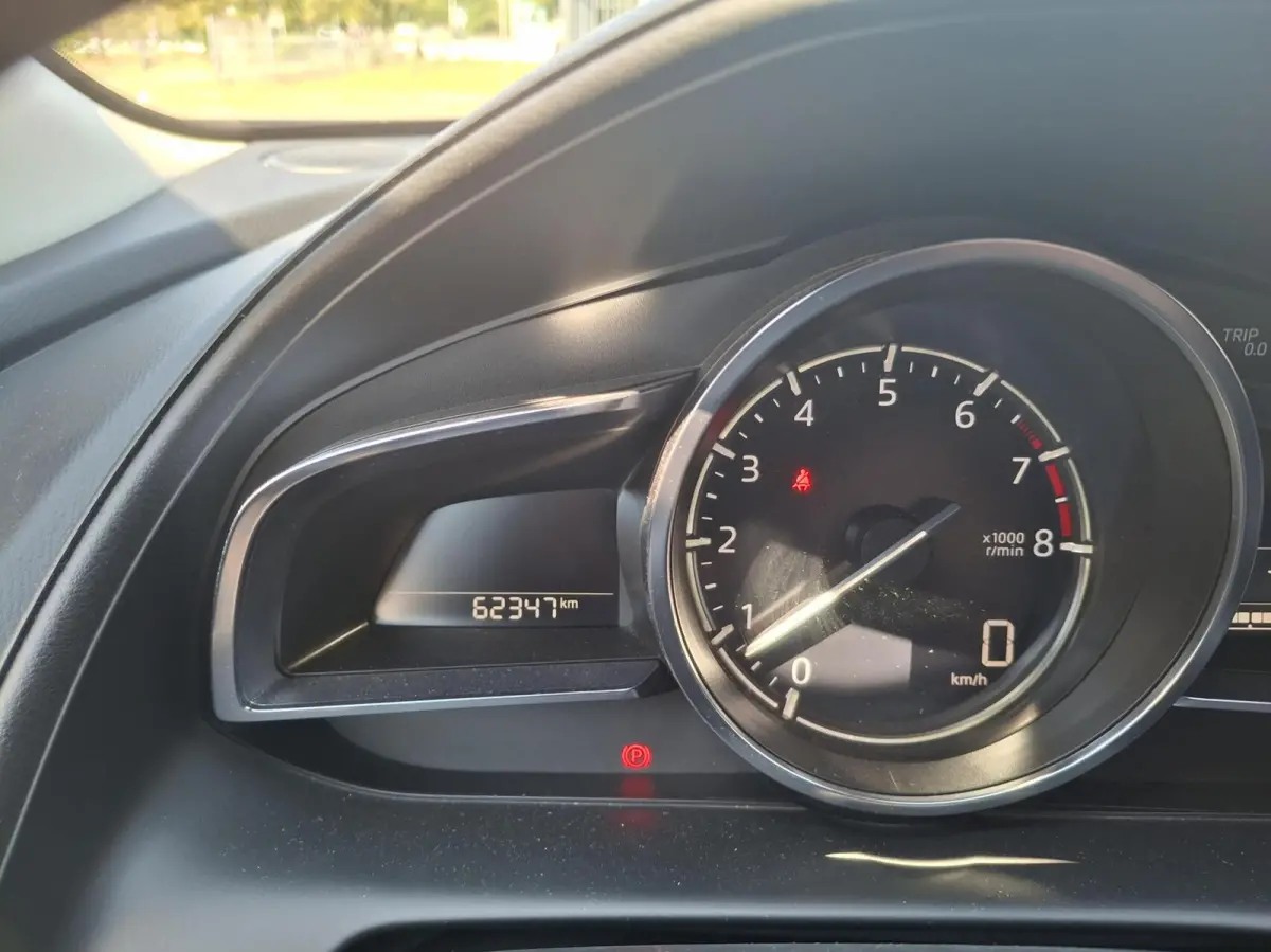 2.0 SkyActiv-G 121 Sport Selected