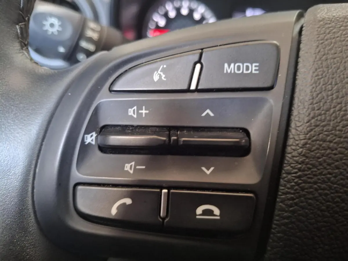 1.0 Comfort Smart Camera Navi carplay 5-zits