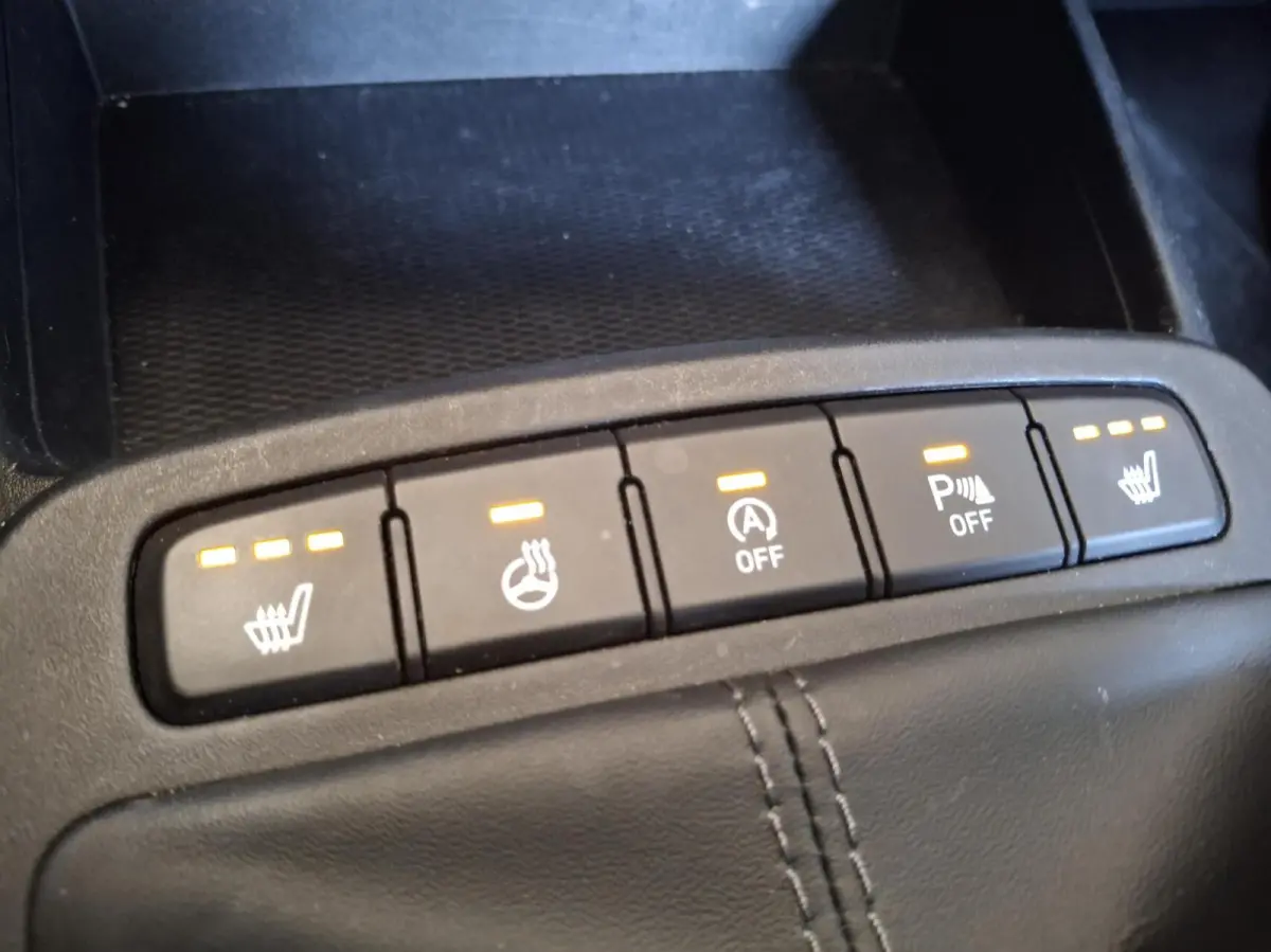 1.0 Comfort Smart Camera Navi carplay 5-zits