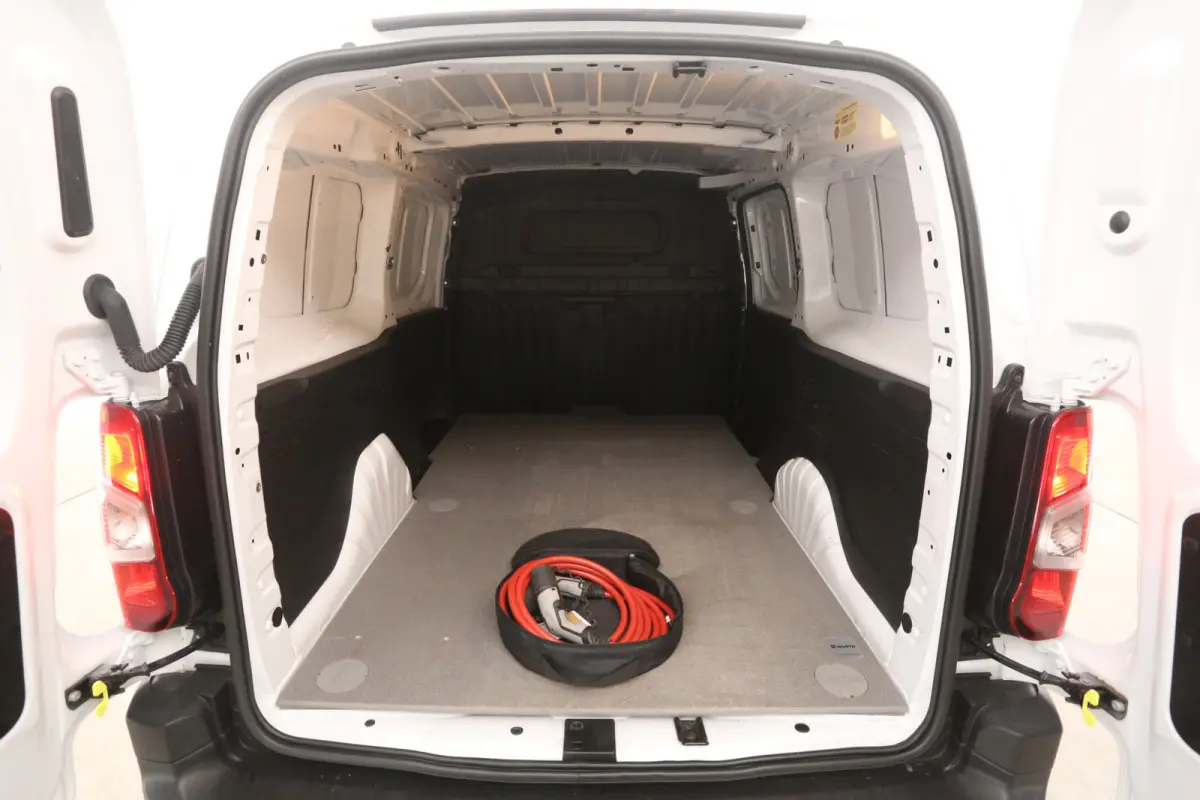 50 kWh L2 | Snelladen | SOH 98% | Airco | Cruise | Carplay | Navi | Trekhaak | Parkeersens.