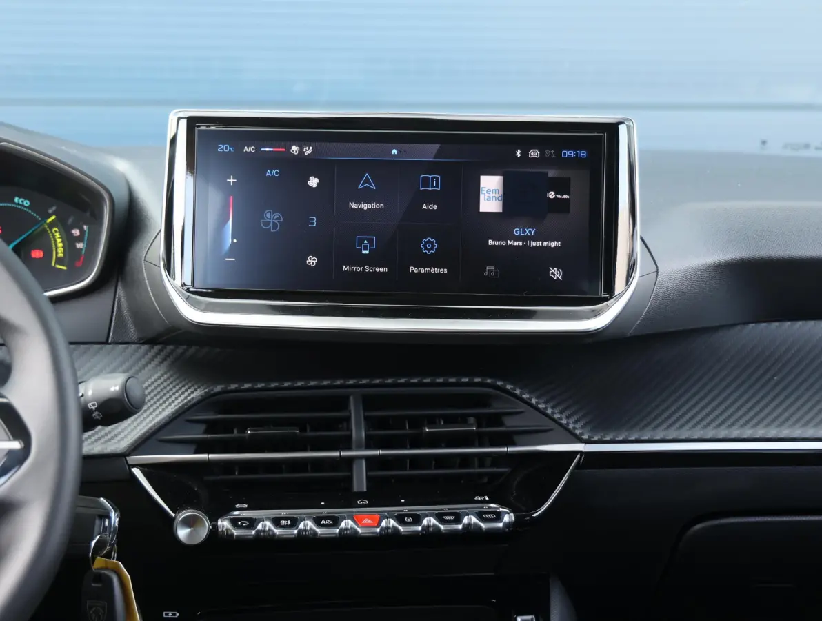 1.2 Hybrid 110 e-DCS6 Business Camera | Keyless | Parkeersensoren V+A | Navigatie | Climate Control | Apple Carplay & Android Auto | Voorraad