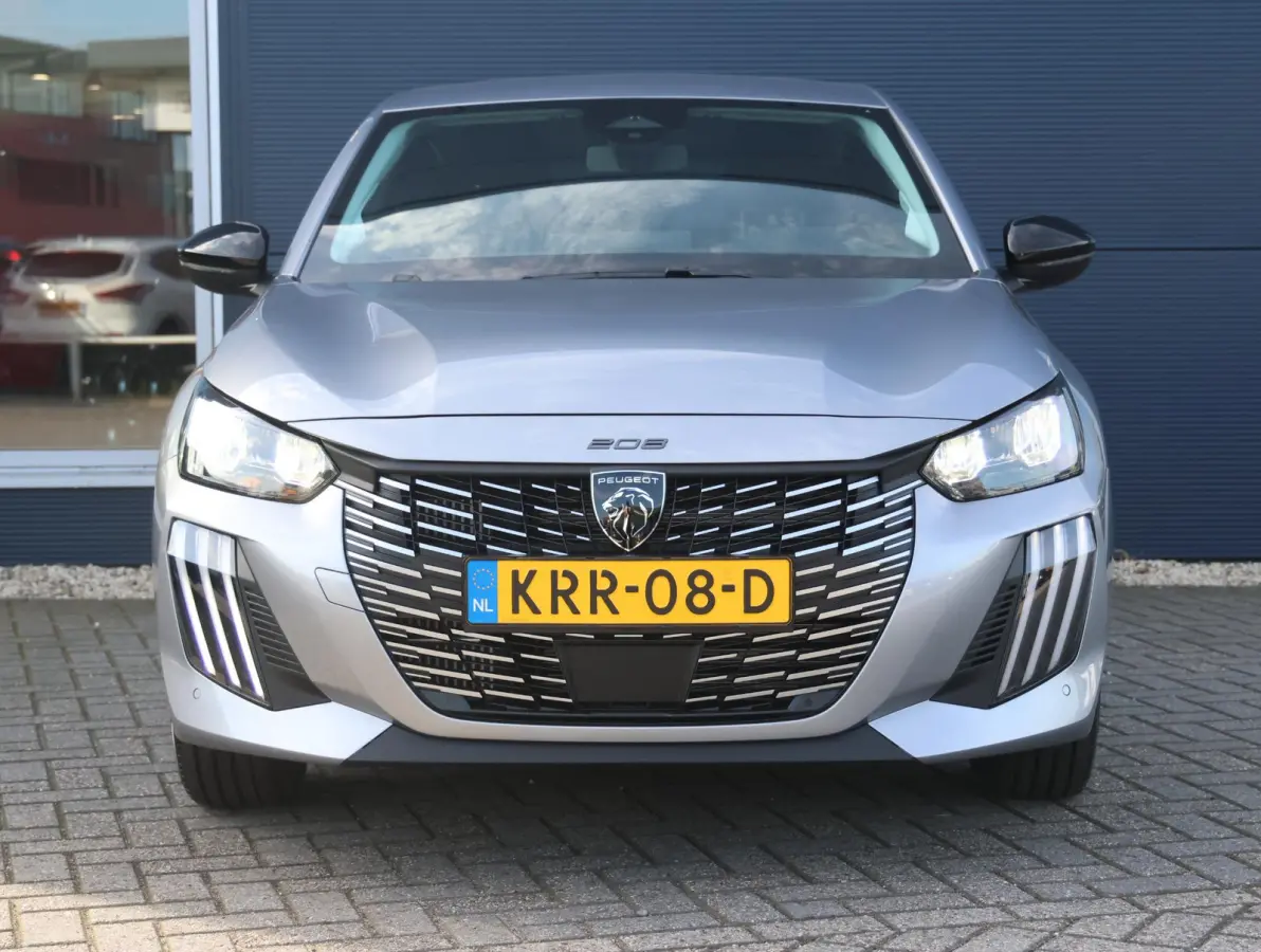 1.2 Hybrid 110 e-DCS6 Business Camera | Keyless | Parkeersensoren V+A | Navigatie | Climate Control | Apple Carplay & Android Auto | Voorraad