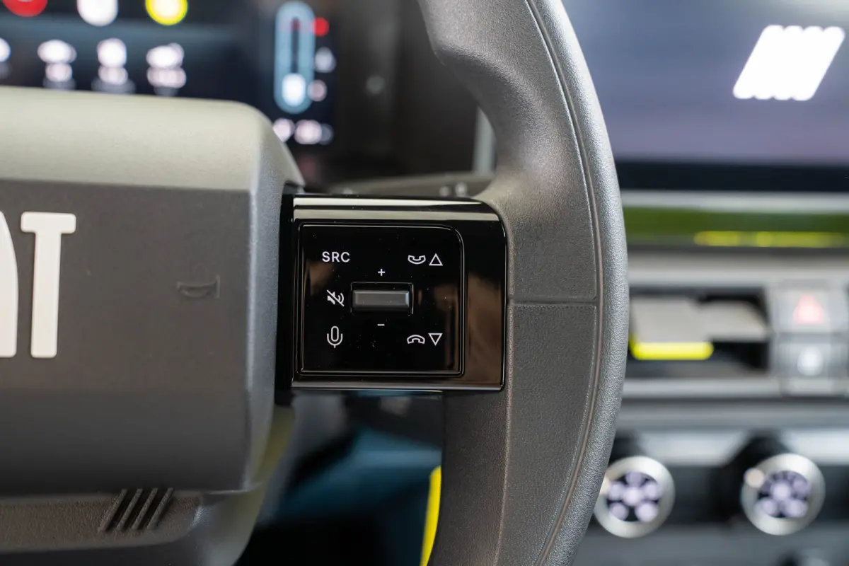 1.2 Hybrid ICON | Tot 8 Jaar Garantie | Apple Carplay & Android Auto | Parkeersensoren | Cruise Controle | Airco | USB |