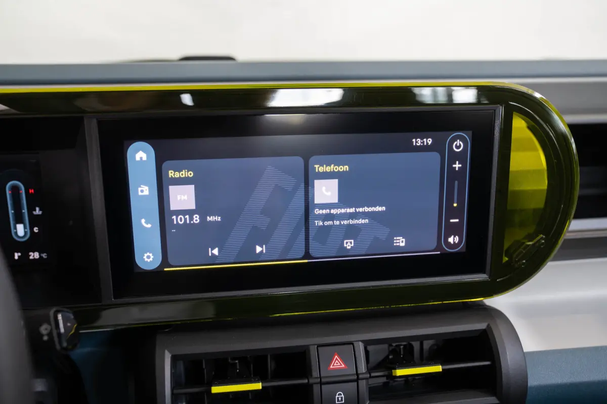 1.2 Hybrid ICON | Tot 8 Jaar Garantie | Apple Carplay & Android Auto | Parkeersensoren | Cruise Controle | Airco | USB |