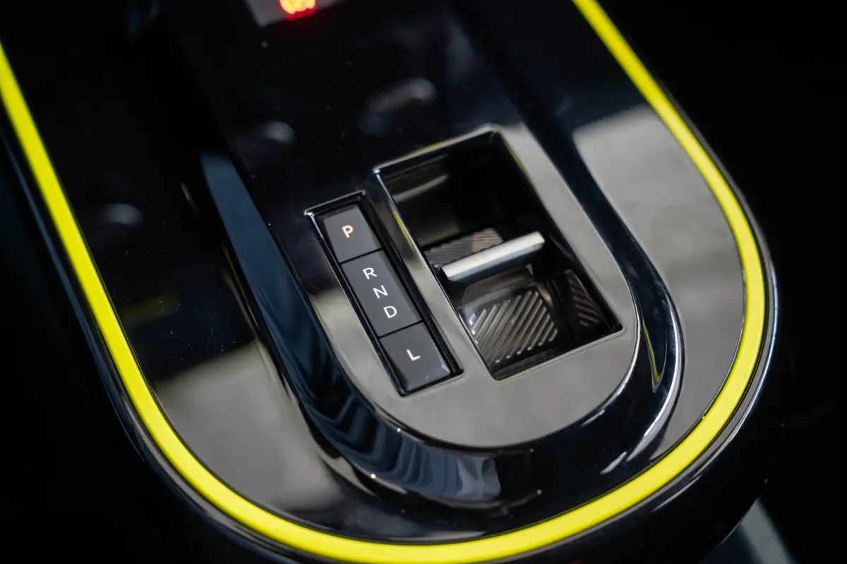 1.2 Hybrid ICON | Tot 8 Jaar Garantie | Apple Carplay & Android Auto | Parkeersensoren | Cruise Controle | Airco | USB |