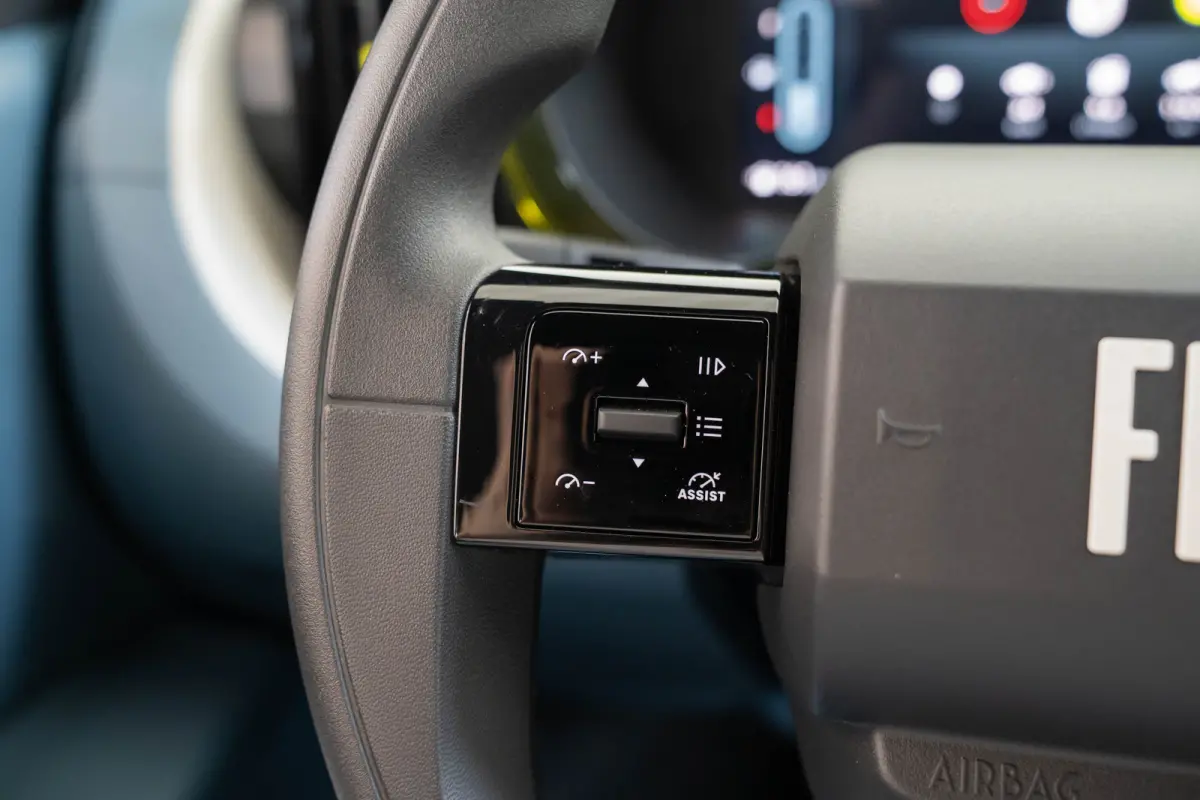 1.2 Hybrid ICON | Tot 8 Jaar Garantie | Apple Carplay & Android Auto | Parkeersensoren | Cruise Controle | Airco | USB |
