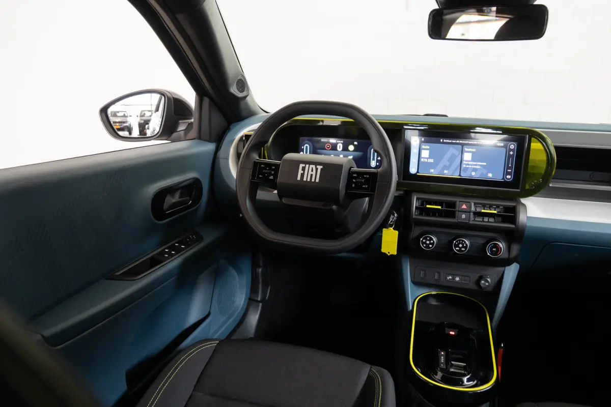 1.2 Hybrid ICON | Tot 8 Jaar Garantie | Apple Carplay & Android Auto | Parkeersensoren | Cruise Controle | Airco | USB |