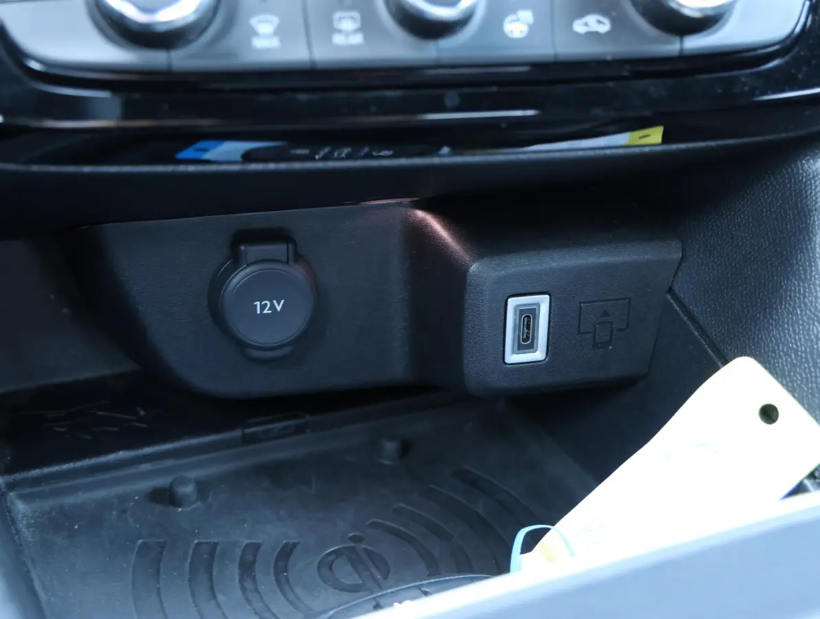 GS 54 kWh 1e Eigenaar | Camera | Navigatie | Comfort Stoelen | Apple Carplay & Android Auto | 17" LMV