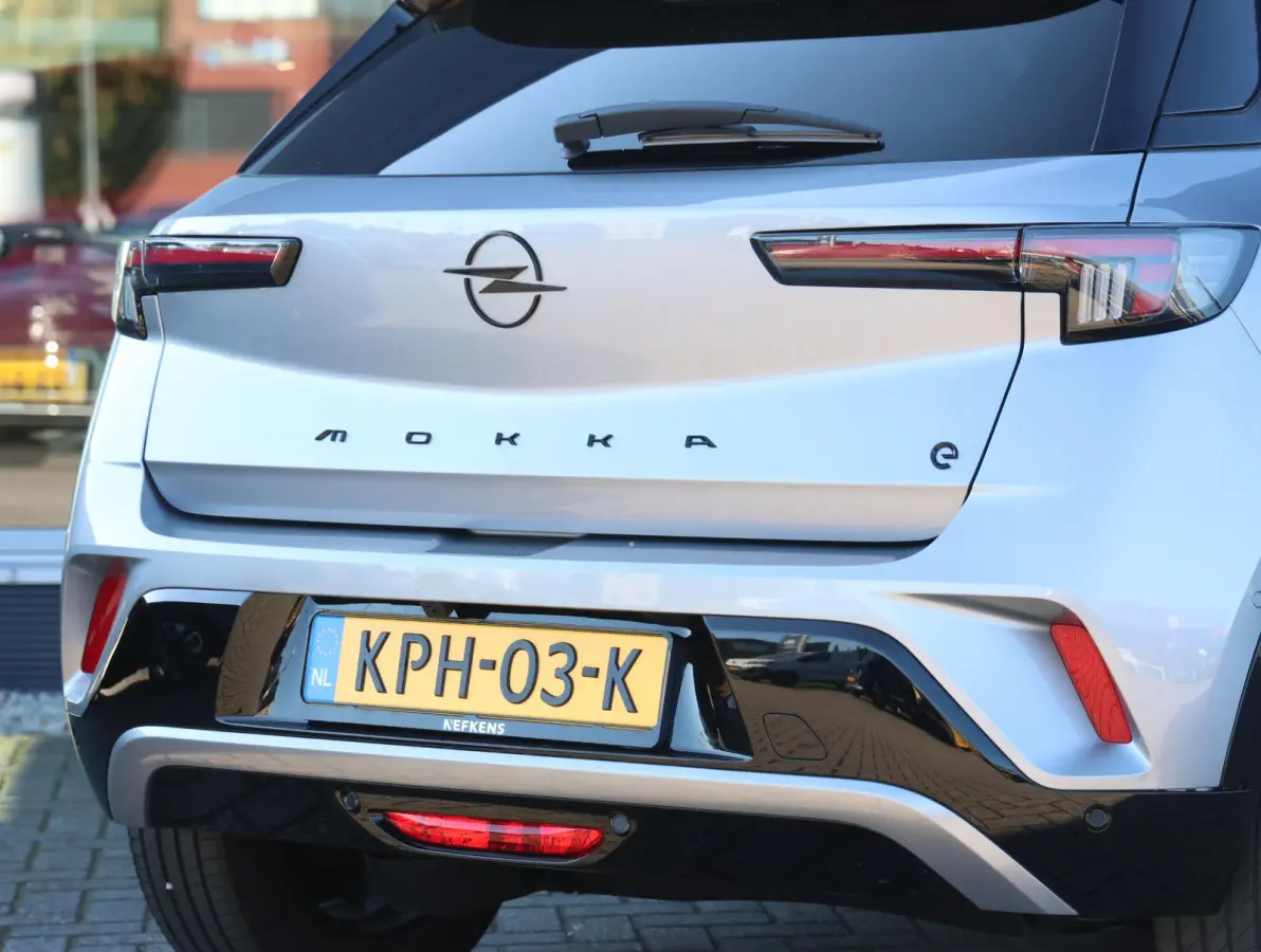 GS 54 kWh 1e Eigenaar | Camera | Navigatie | Comfort Stoelen | Apple Carplay & Android Auto | 17" LMV