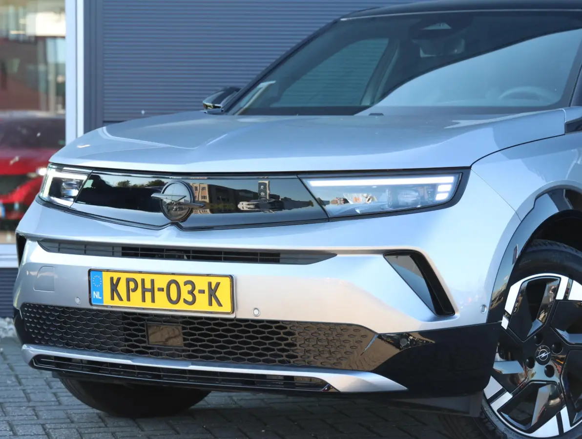 GS 54 kWh 1e Eigenaar | Camera | Navigatie | Comfort Stoelen | Apple Carplay & Android Auto | 17" LMV