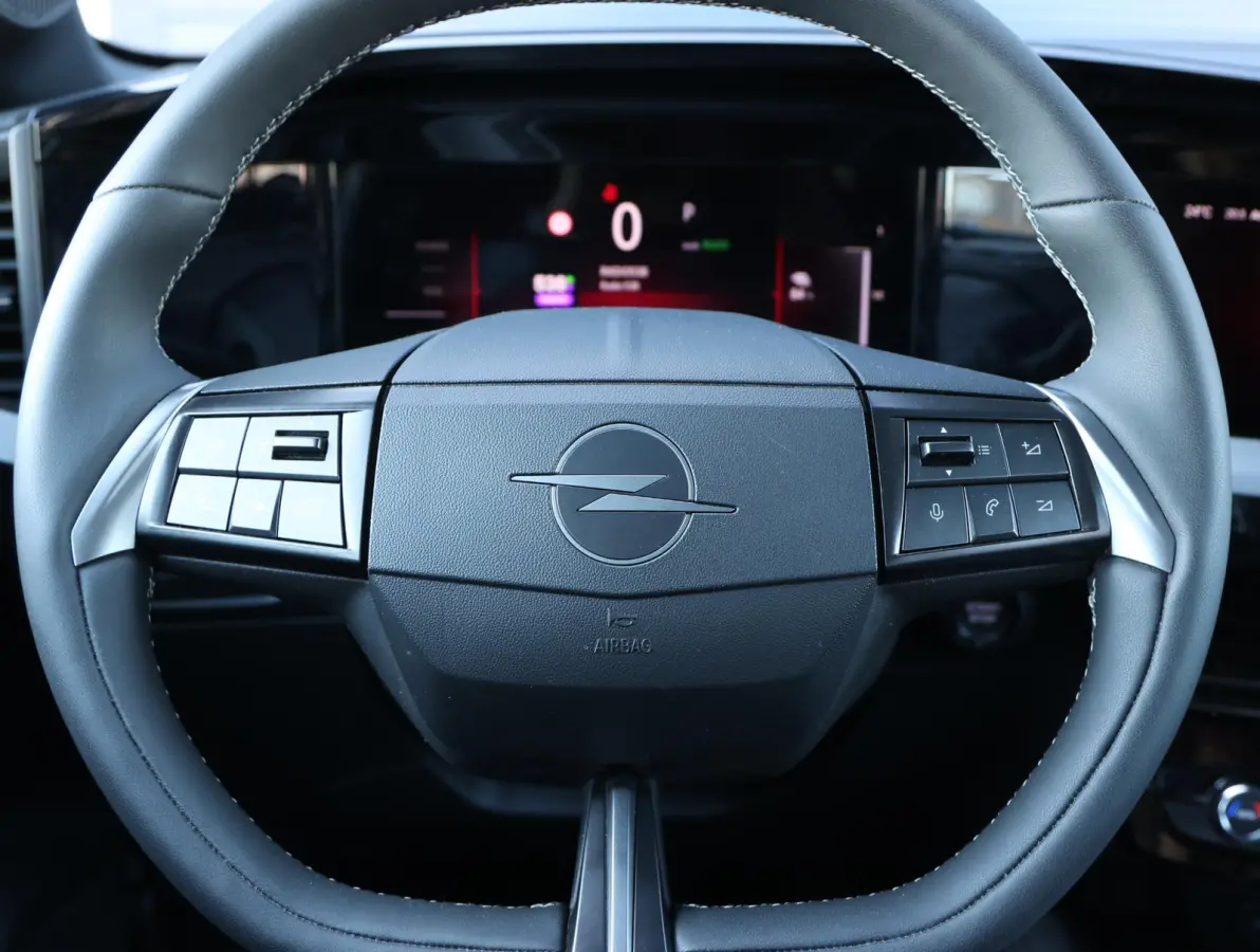 GS 54 kWh 1e Eigenaar | Camera | Navigatie | Comfort Stoelen | Apple Carplay & Android Auto | 17" LMV