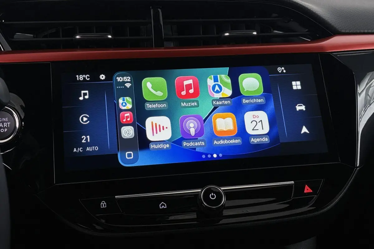 Electric Long Range Yes 51 kWh Stuur-Stoelverwarming Camera Apple CarPlay LED