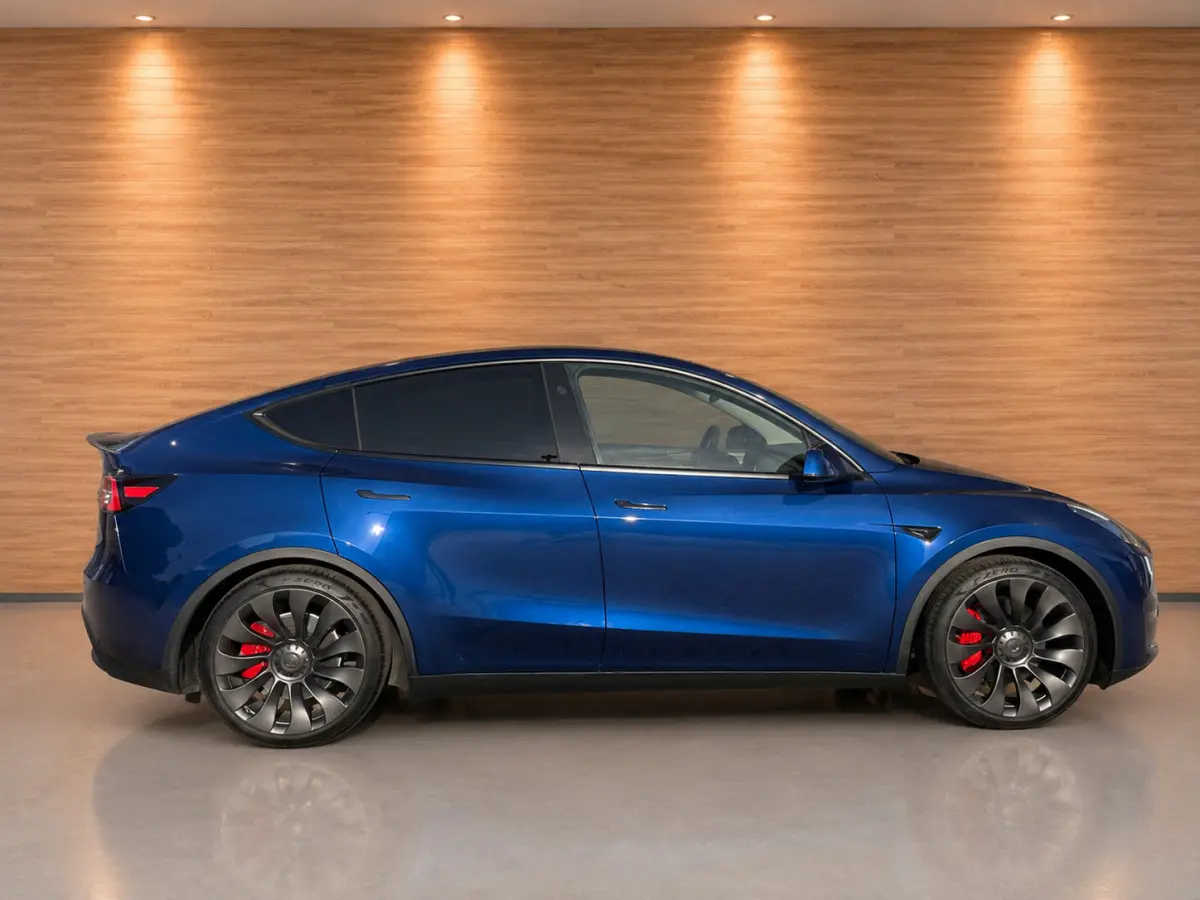 Performance AWD 75 kWh