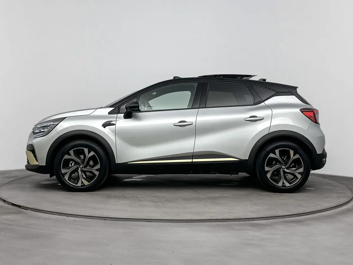 1.6 E-Tech full hybrid 145 E-Tech engineered | TREKHAAK | PANORAMADAK | CAMERA | STOEL-STUUR VERWARMING | BOSE | CLIMATE CONTROL | ADAPTIEF CRUISECONTROL | PARKEERSENSOREN |