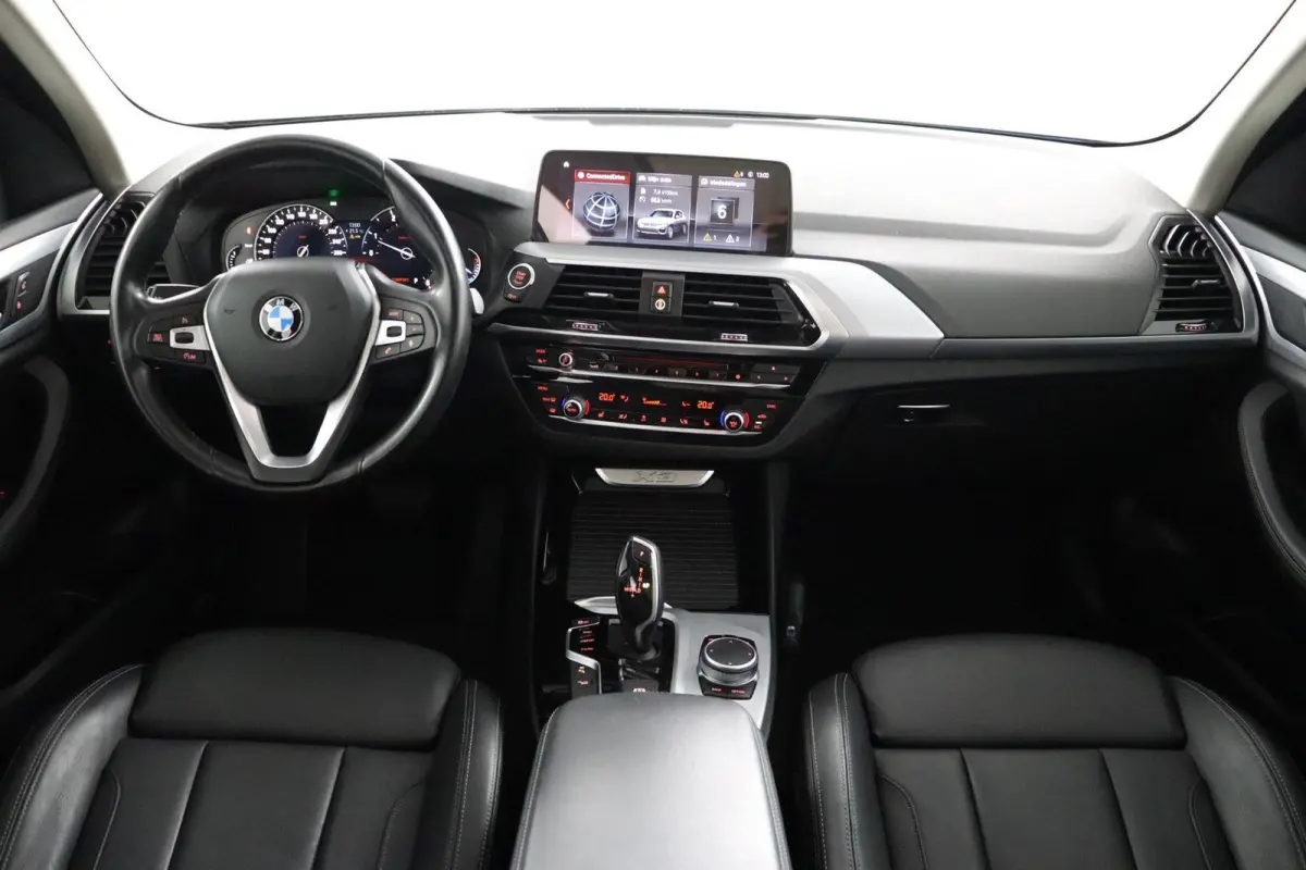 xDrive20d High Executive | Trekhaak | Schuif/kanteldak