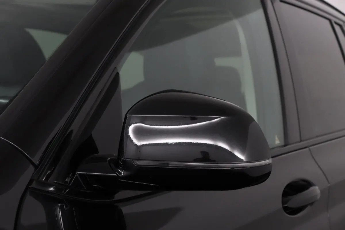 xDrive20d High Executive | Trekhaak | Schuif/kanteldak