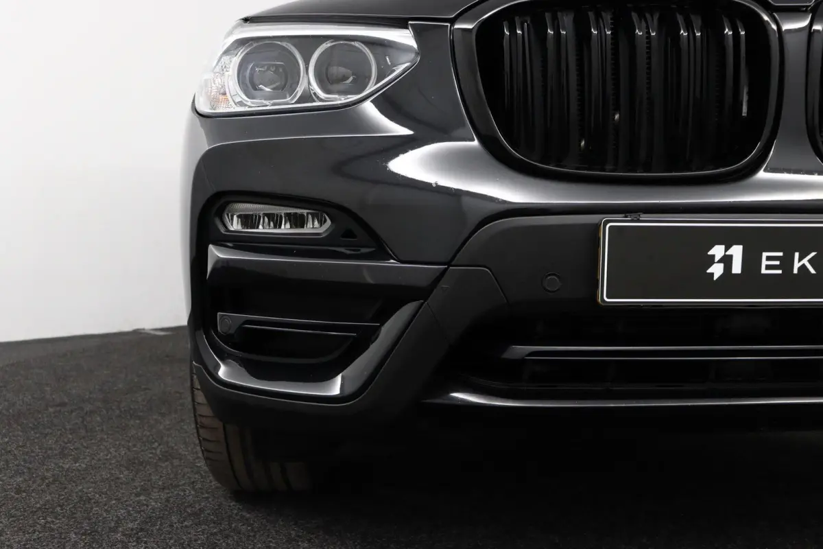 xDrive20d High Executive | Trekhaak | Schuif/kanteldak