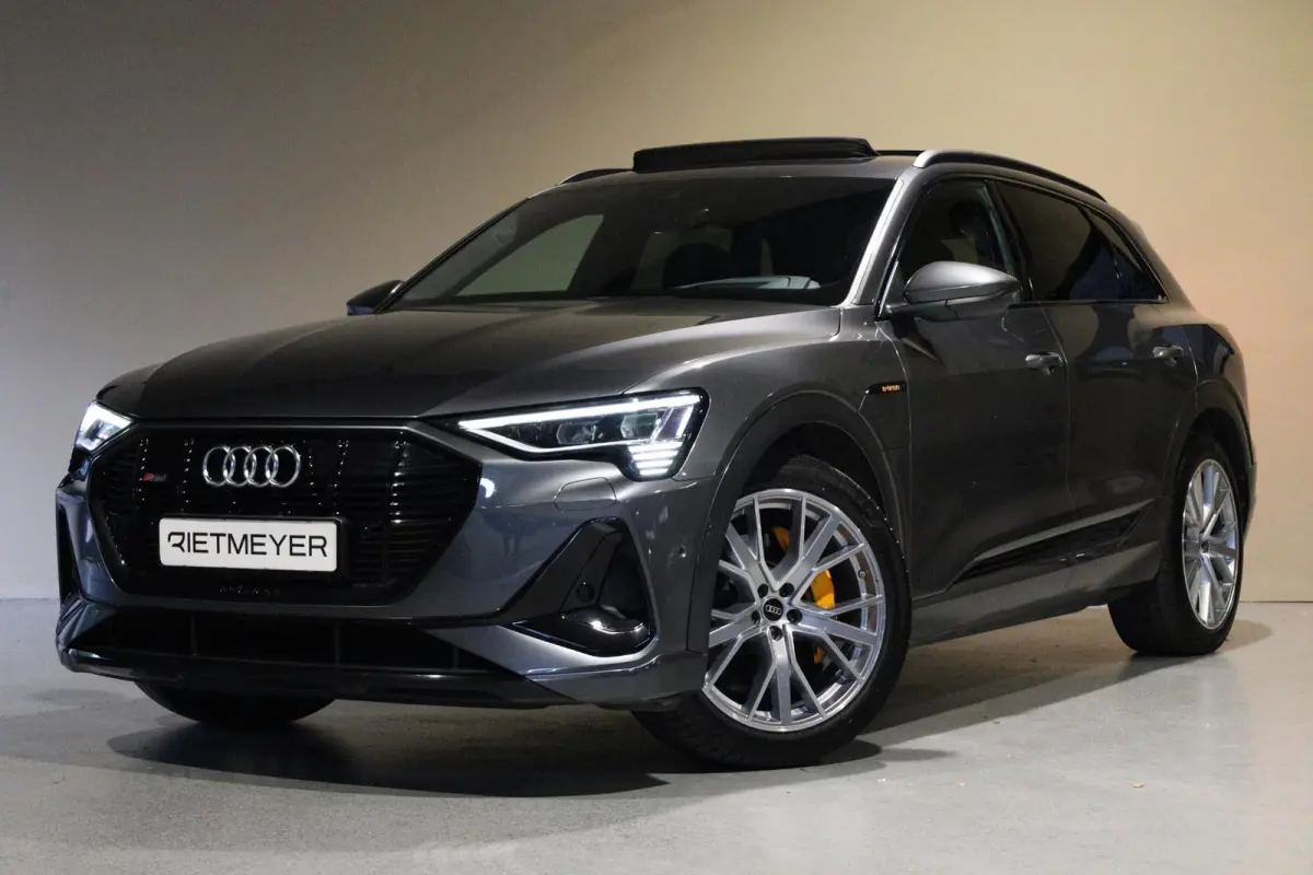 55 quattro Advanced S Line 95 kWh |Pano |Head-Up |Stoelverw. |B&O |Memory