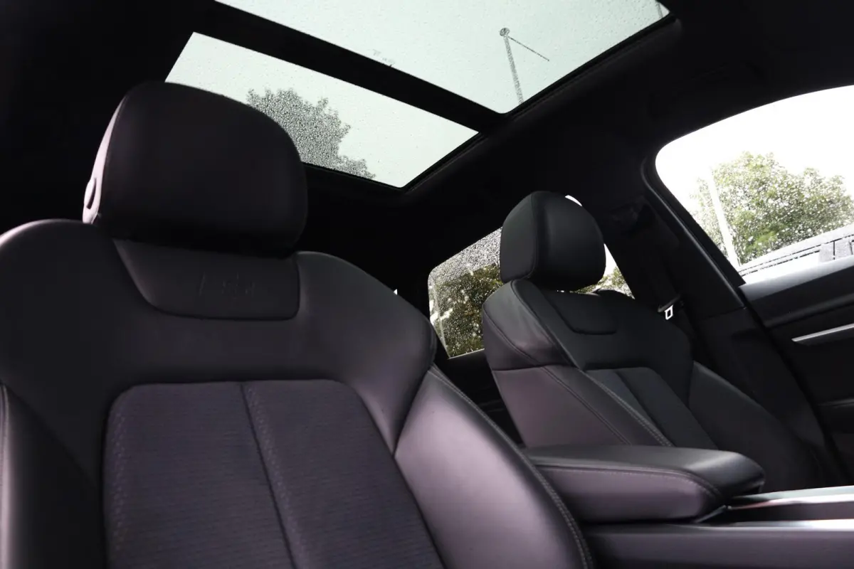 55 quattro Advanced S Line 95 kWh |Pano |Head-Up |Stoelverw. |B&O |Memory