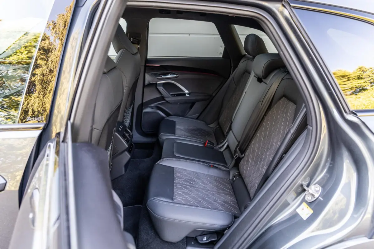50 TFSI 299pk e-hybrid Quattro S edition | Panoramadak | Bijrijdersscherm | Elek.Stoelen | Topview