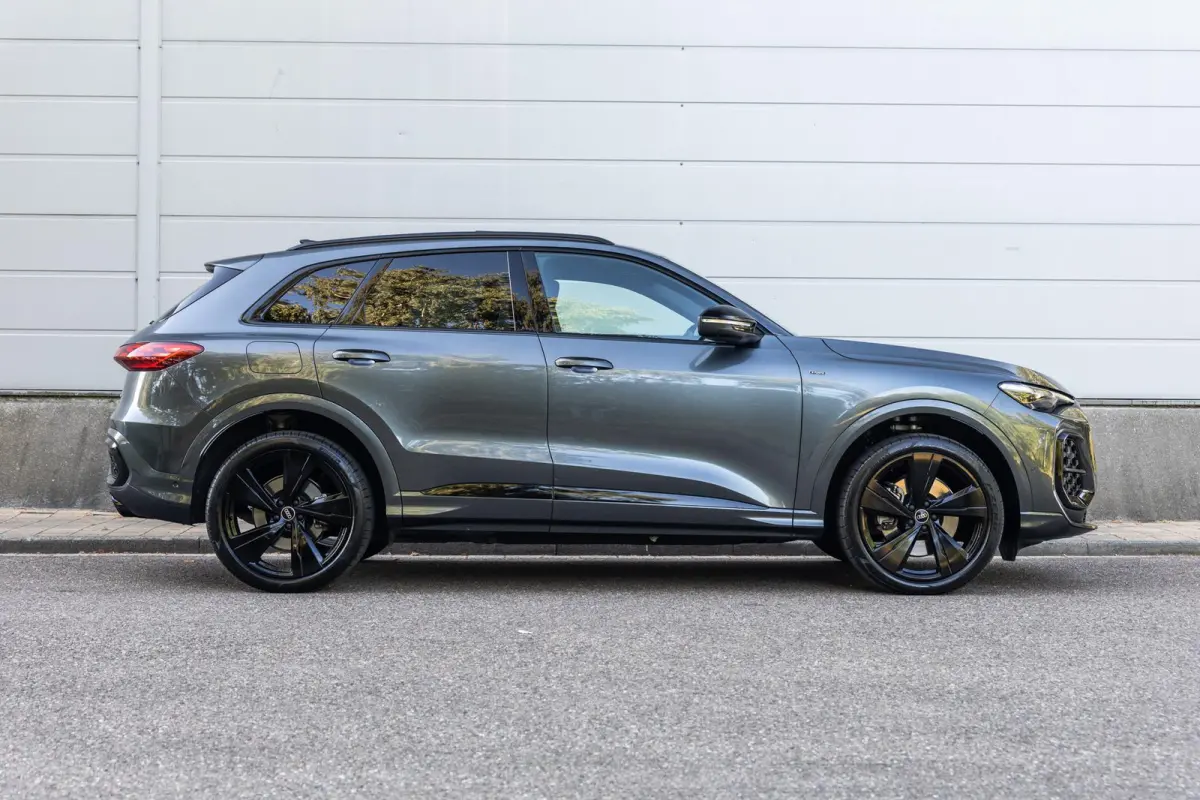 50 TFSI 299pk e-hybrid Quattro S edition | Panoramadak | Bijrijdersscherm | Elek.Stoelen | Topview