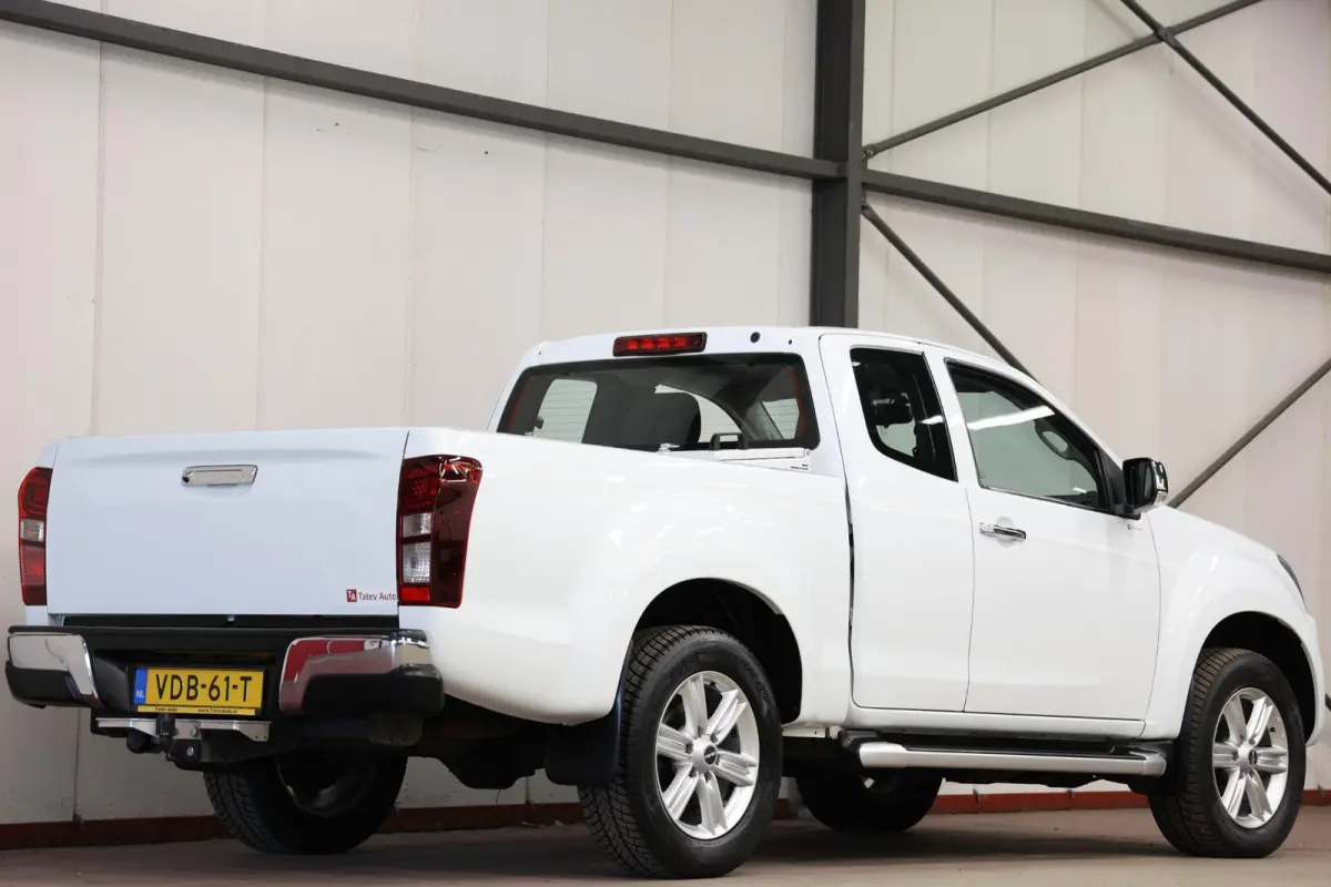1.9 AUTOMAAT 3500KG TREKHAAK EURO 6