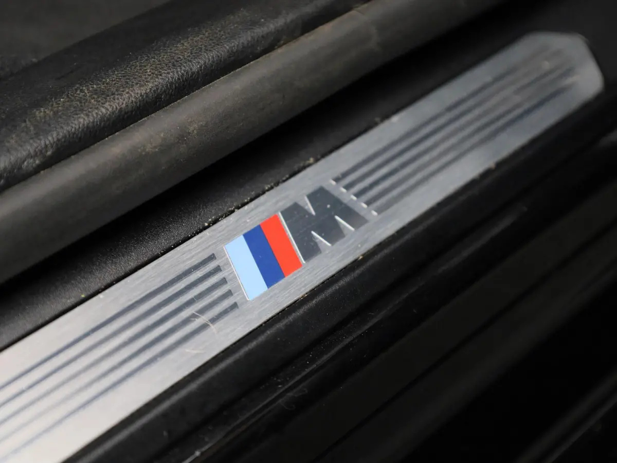 xDrive30e M Sport | PANORAMADAK | CAMERA | COGNAC LEDERENBEKLEDING | STOELVERWARMING | ZONNESCHERMEN ACHTER