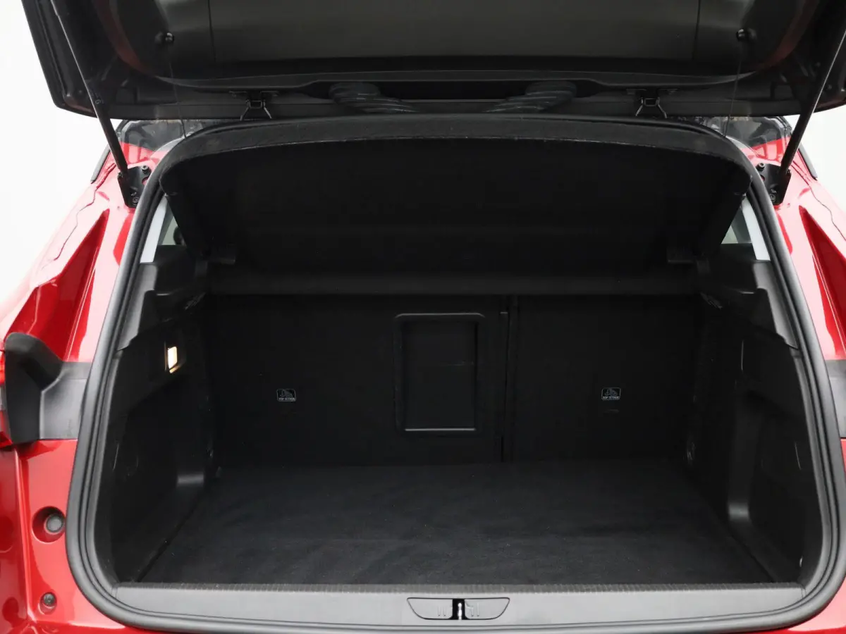 1.6 Turbo Plug-In Hybrid GS Line | TREKHAAK | STUURWIELVERWARMING | NAVIGATIE | CAMERA