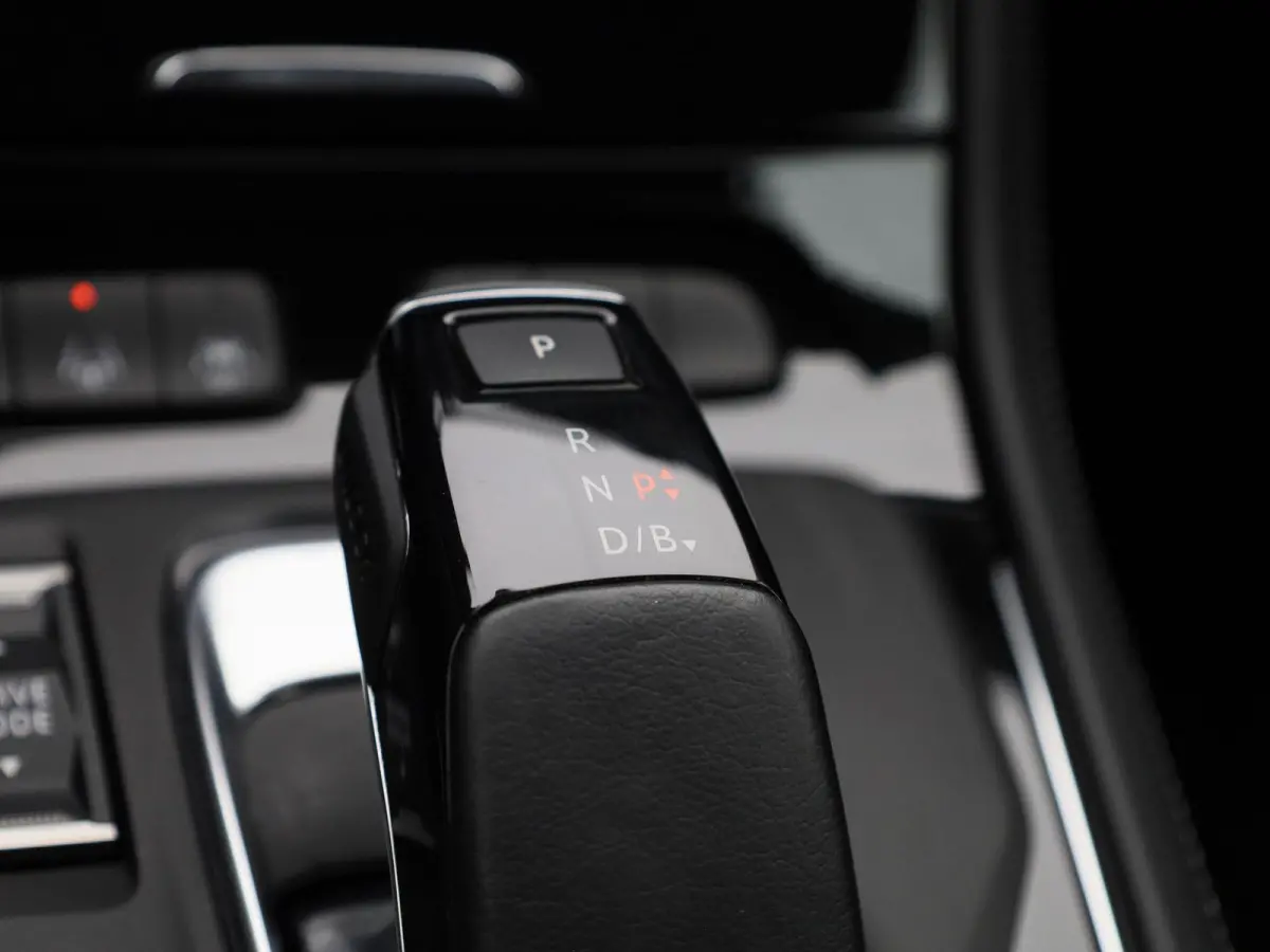 1.6 Turbo Plug-In Hybrid GS Line | TREKHAAK | STUURWIELVERWARMING | NAVIGATIE | CAMERA