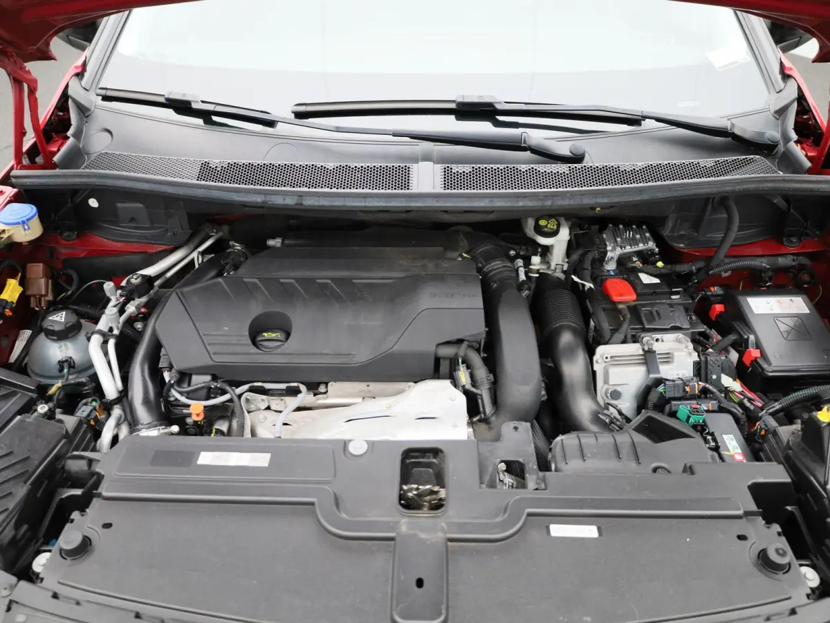 1.6 Turbo Plug-In Hybrid GS Line | TREKHAAK | STUURWIELVERWARMING | NAVIGATIE | CAMERA